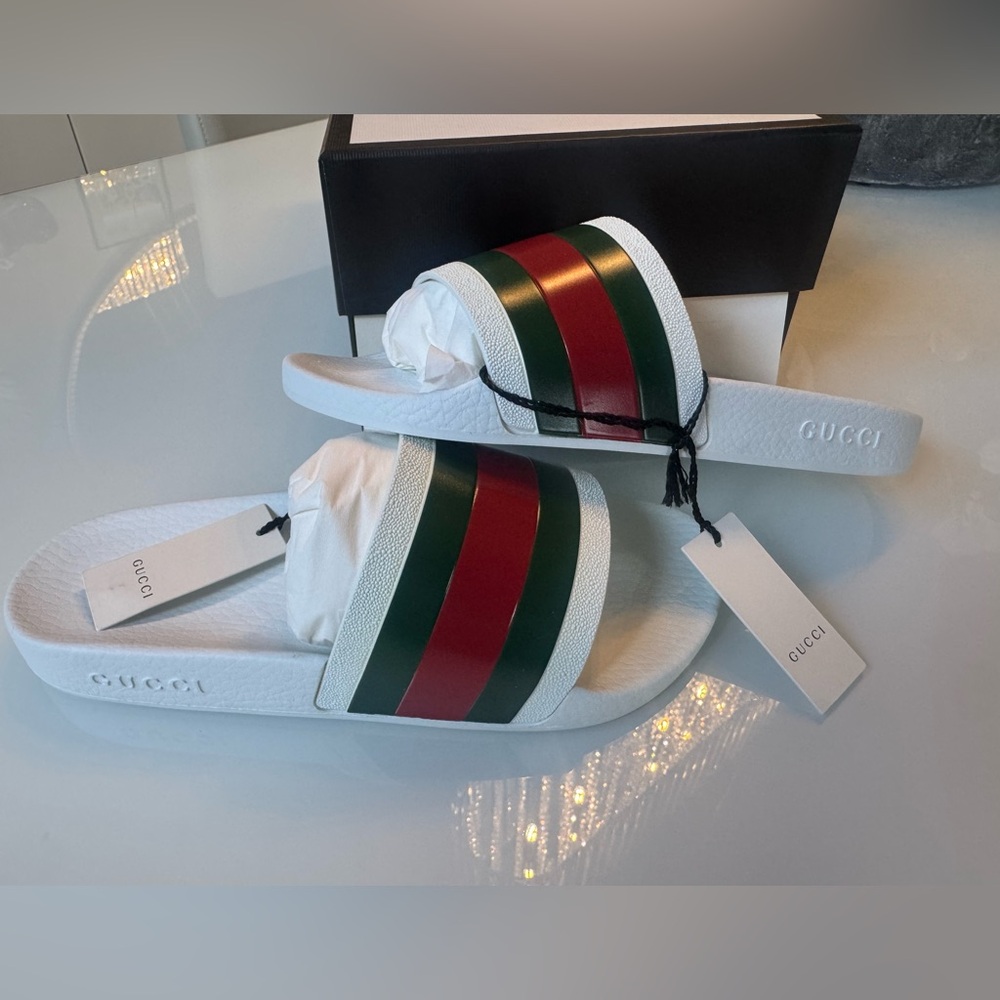 Gucci White Web Slides